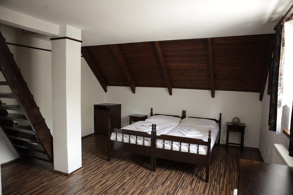 Motel M Malacky Zimmer foto