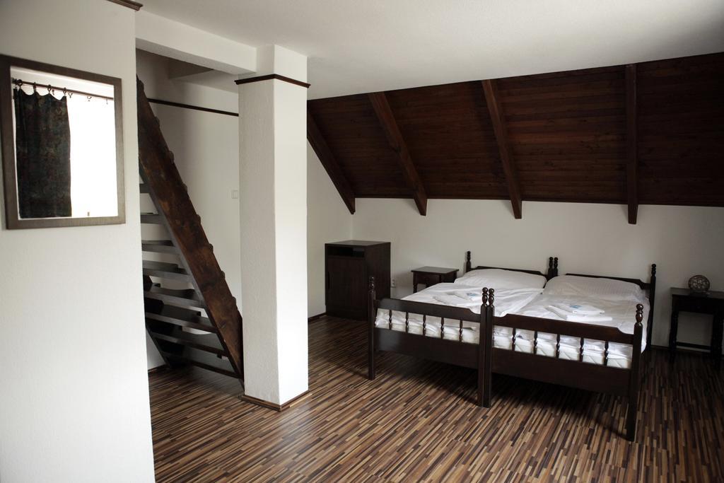 Motel M Malacky Zimmer foto